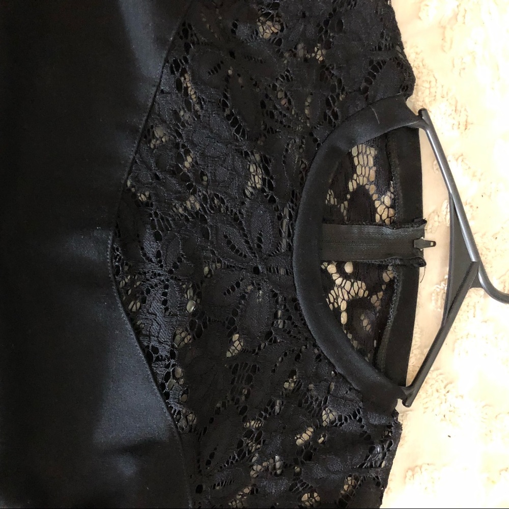 Dress - Picture 4 of 7